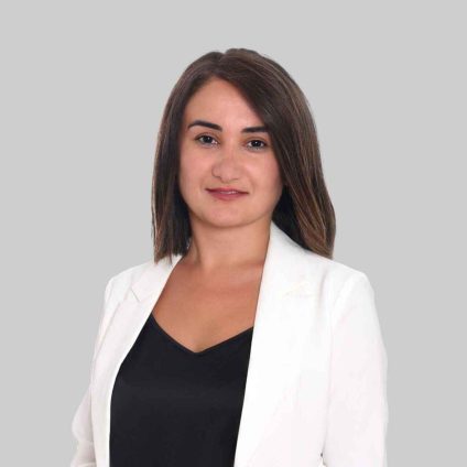 Giulakhmedova Kamala quadrat